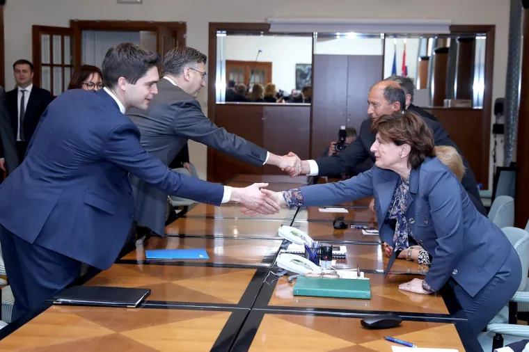 HDZ predao listu za europske izbore: Plenković uputio znakovitu poruku nezadovoljnicima i 'stranačkim kapitalcima'