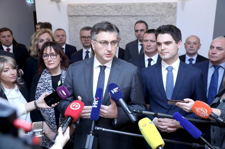 HDZ predao listu za europske izbore: Plenković uputio znakovitu poruku nezadovoljnicima i 'stranačkim kapitalcima'