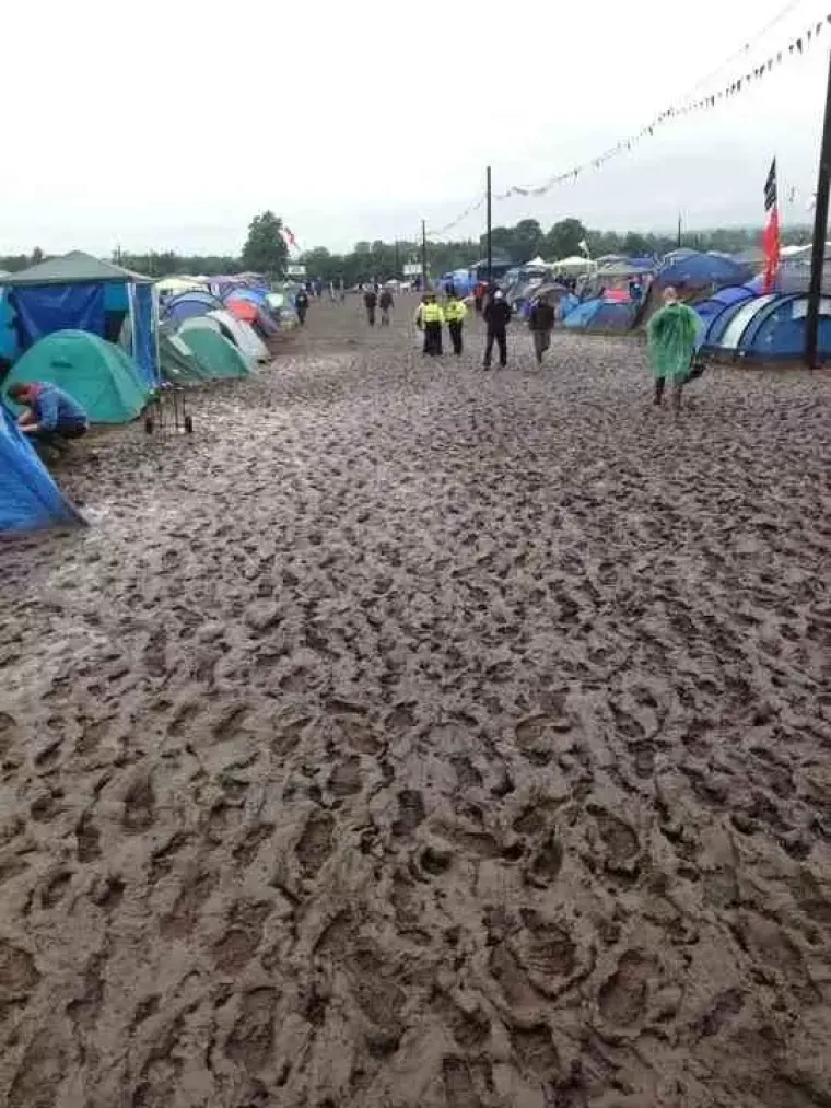 25 užasnih slika s festivala ususret sezoni glazbenih festivala