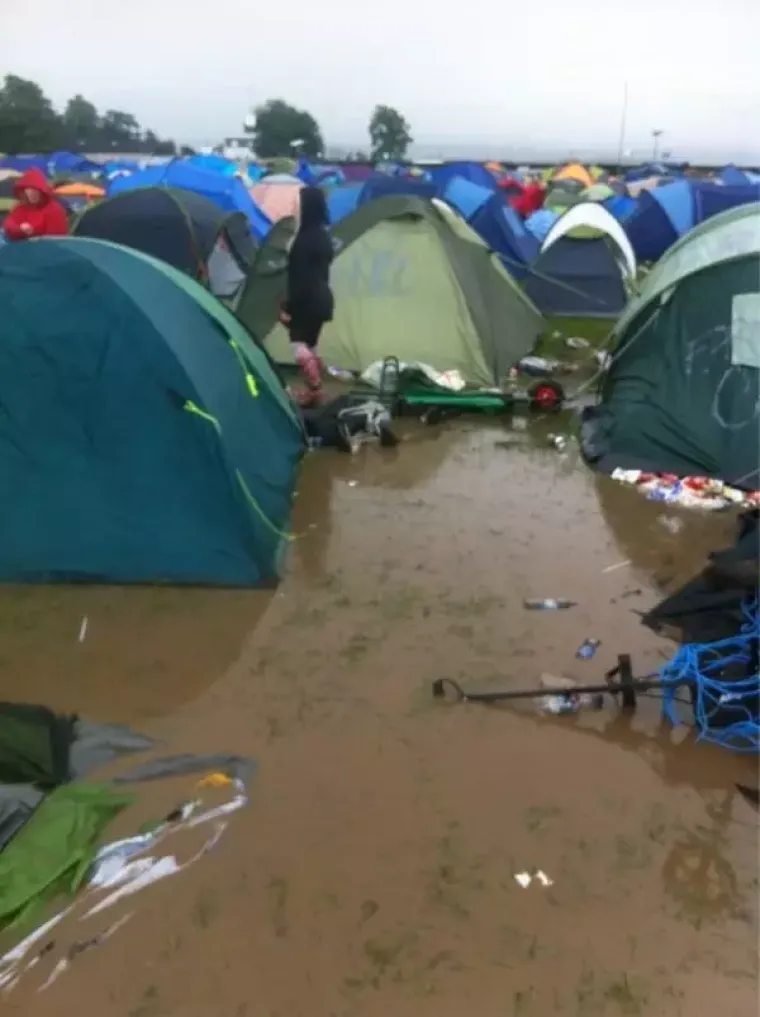 25 užasnih slika s festivala ususret sezoni glazbenih festivala