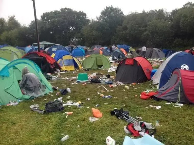 25 užasnih slika s festivala ususret sezoni glazbenih festivala