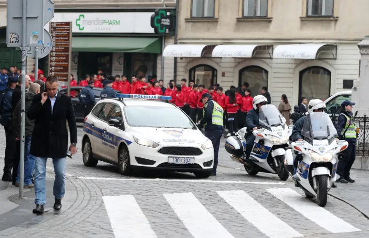 Pogledajte kaos koji je nastao zbog Kineza u centru Zagreba!