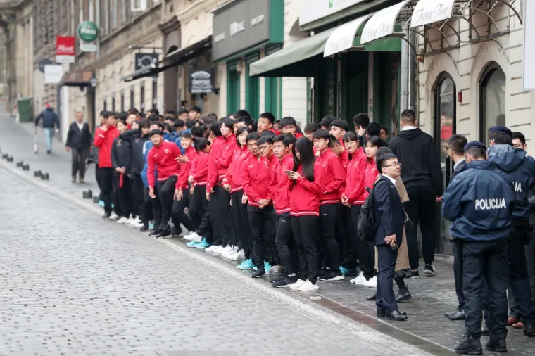 Pogledajte kaos koji je nastao zbog Kineza u centru Zagreba!