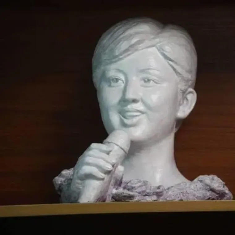 'Ide Denis, visi mu...': 25 slika na kojima uopće nisu falusi, ali stvarno