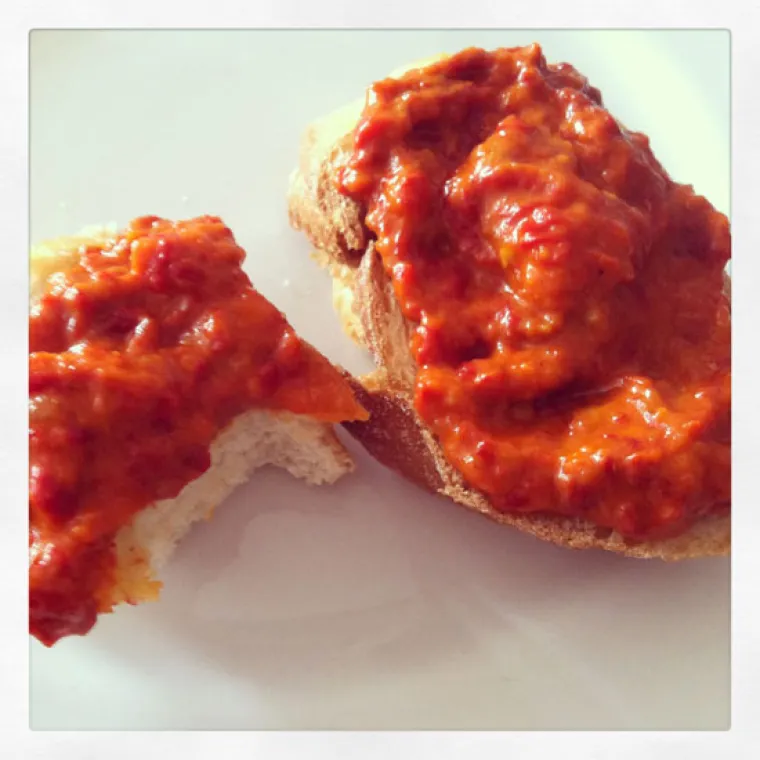 Instagram fotke hrane možda jesu savr&scaron;ene, ali stvarno nisu realne: Evo kako izgleda pravi balkanski #foodporn