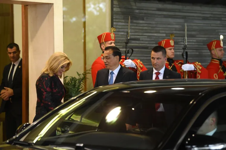 Ležerna predsjednica: Transformacija Kolinde Grabar-Kitarović koja je go&scaron;će iz Kine bacila u drugi plan
