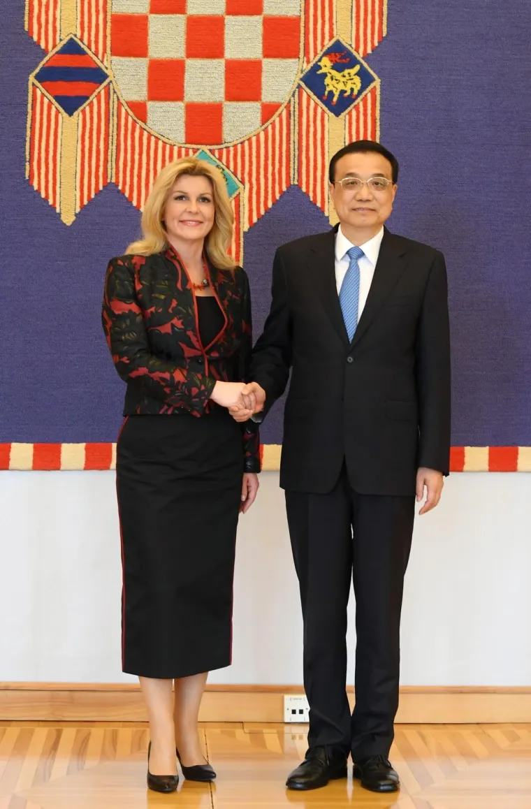 Ležerna predsjednica: Transformacija Kolinde Grabar-Kitarović koja je go&scaron;će iz Kine bacila u drugi plan