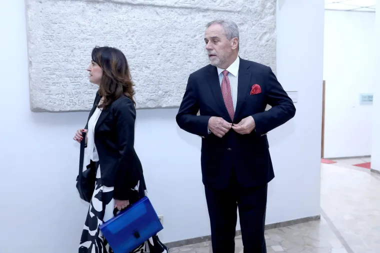 O ovome su Hrvati pričali zadnjih dana: Skupljanje novca za Milu, novi show u Saboru, slučaj Žalac...