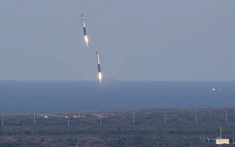 Prvi komercijalni let SpaceX-ove najmoćnije rakete Heavy Falcon