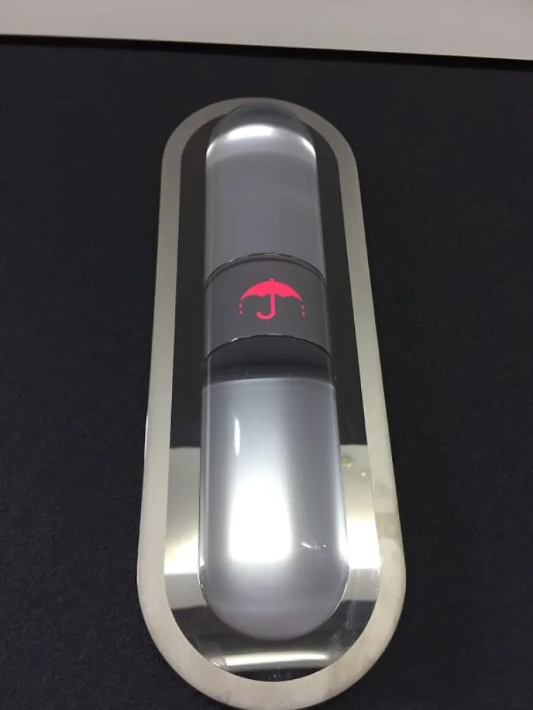 Dizalo koje vas obavije&scaron;tava pada li ki&scaron;a