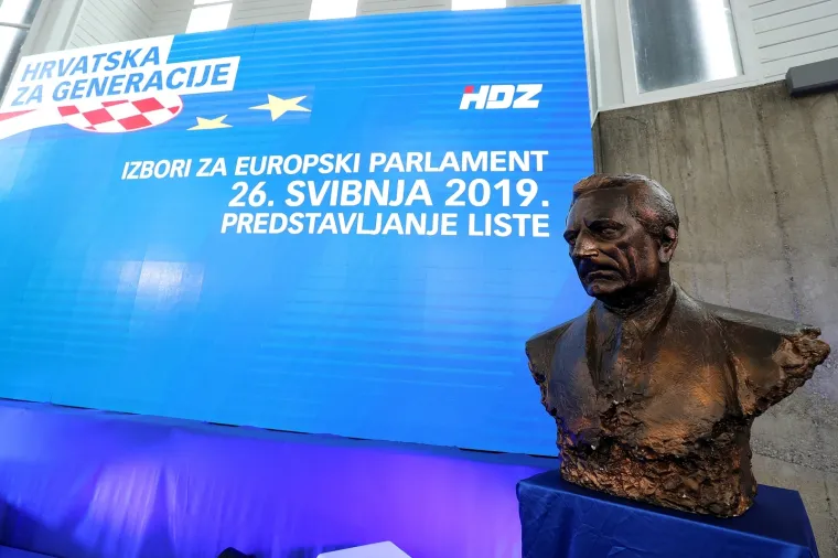 POLITIČKI SKUP U ZAGREBU: Karlo Ressler predstavljen kao kandidat HDZ-a za EU izbore