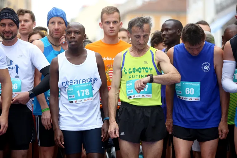 Riječke ulice 23. godinu zaredom preplavile tisuće trkača: Trčalo se za djecu u bolnici Kantrida