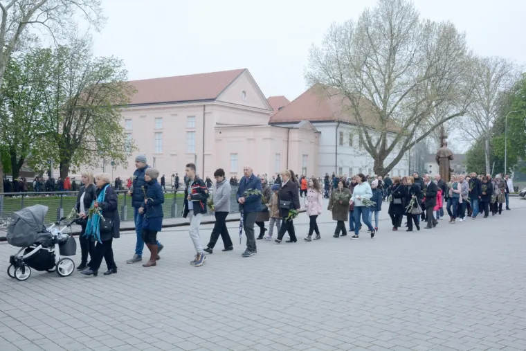 Danas je Cvjetnica: Pogledajte kako se obilježavala diljem Hrvatske!
