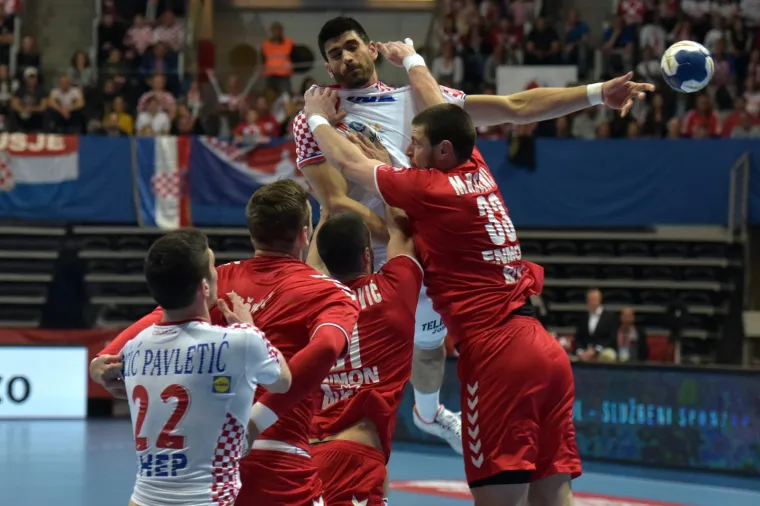 Zadrani priredili sjajnu atmosferu i nosili rukometa&scaron;e do pobjede protiv Srbije