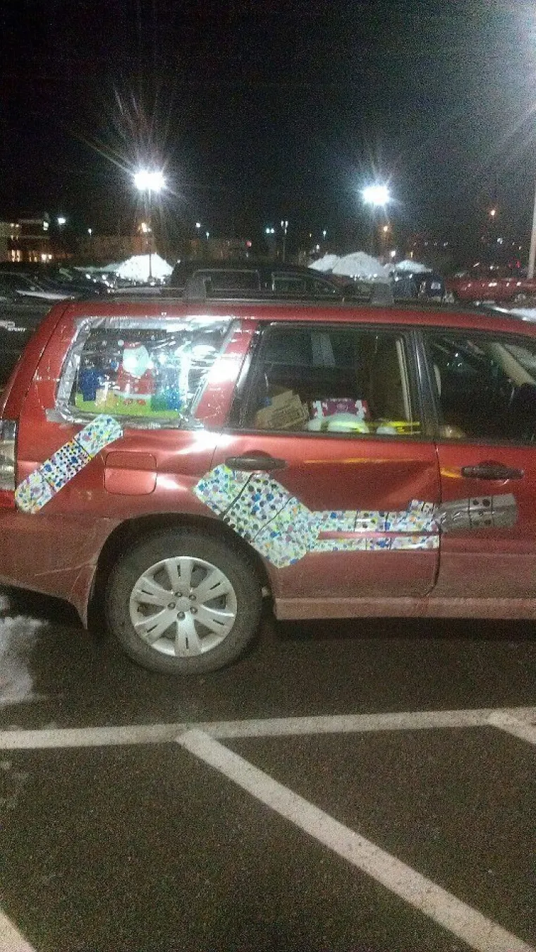 Flasteri, selotejp i umjetnost: 25 najboljih primjera 'alternativnog' popravljanja auta