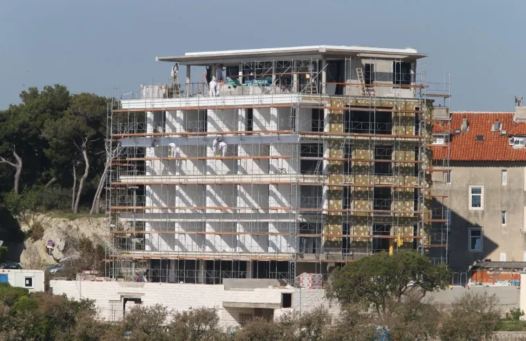 Ovo je vila zbog koje je prijavljen načelnik u Ministarstvu graditeljstva!