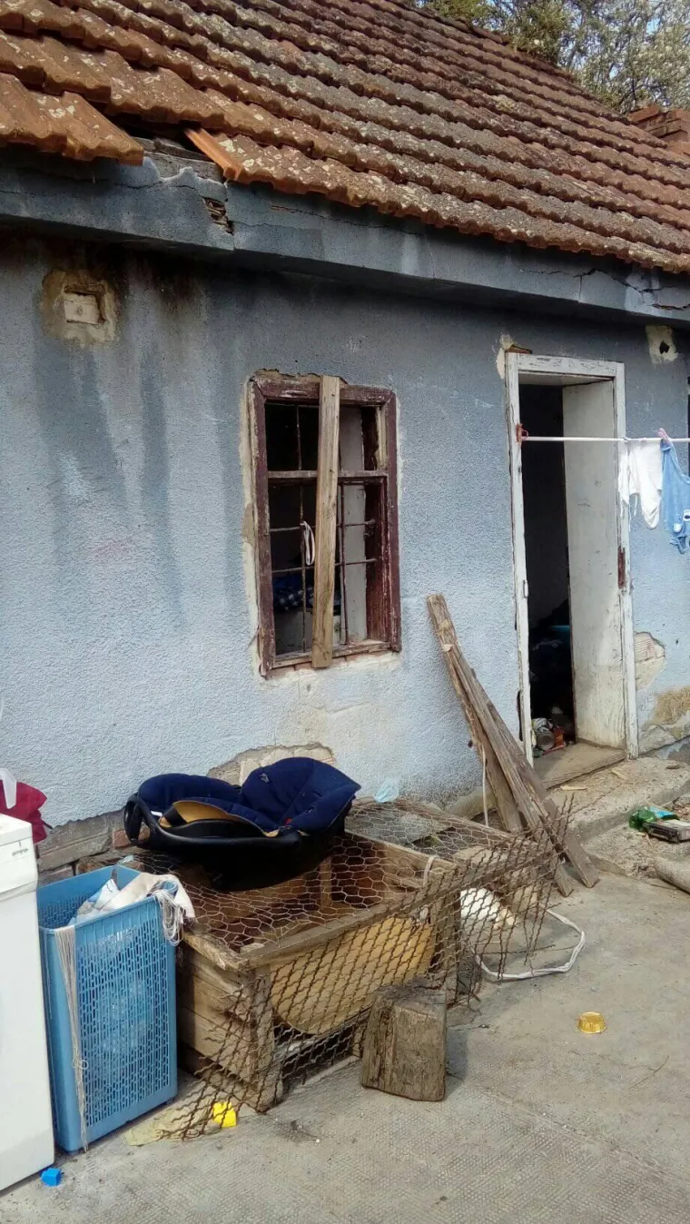 Ovako izgleda kuća majke koja je sama s dvoje djece i moli za pomoć: 'Jako nam je te&scaron;ko'