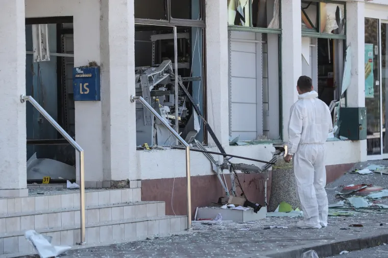 Pogledajte &scaron;to je ostalo od dru&scaron;tvenog doma u zagorskom mjestu nakon &scaron;to je raznesen bankomat