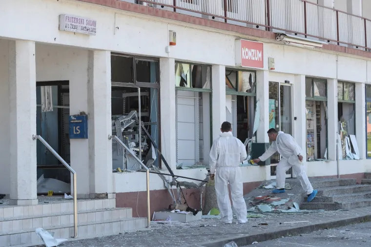 Pogledajte &scaron;to je ostalo od dru&scaron;tvenog doma u zagorskom mjestu nakon &scaron;to je raznesen bankomat