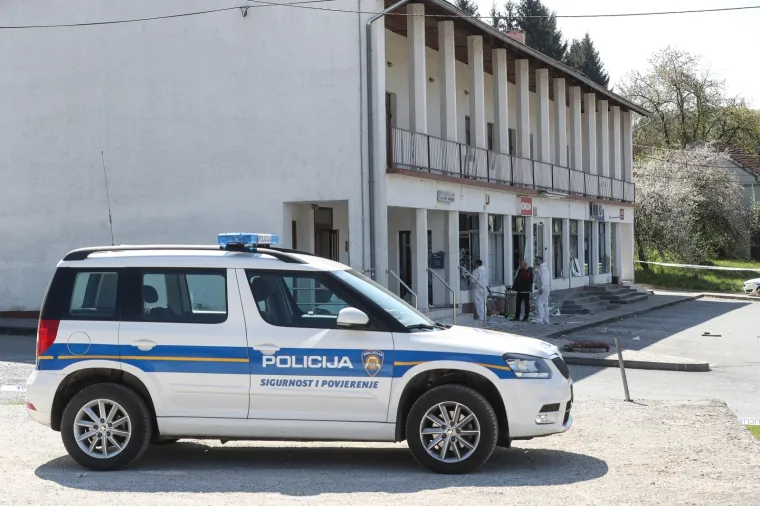 Pogledajte &scaron;to je ostalo od dru&scaron;tvenog doma u zagorskom mjestu nakon &scaron;to je raznesen bankomat