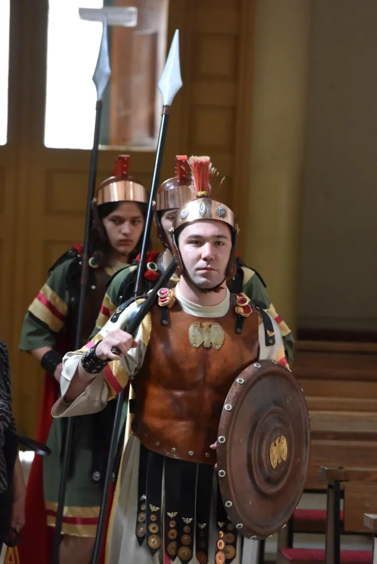 ČUVARI ISUSOVA GROBA I OVE GODINE OBAVLJAJU SVOJU SLUŽBU: Vodičke žudije tijekom godina nailazili su na niz nedaća