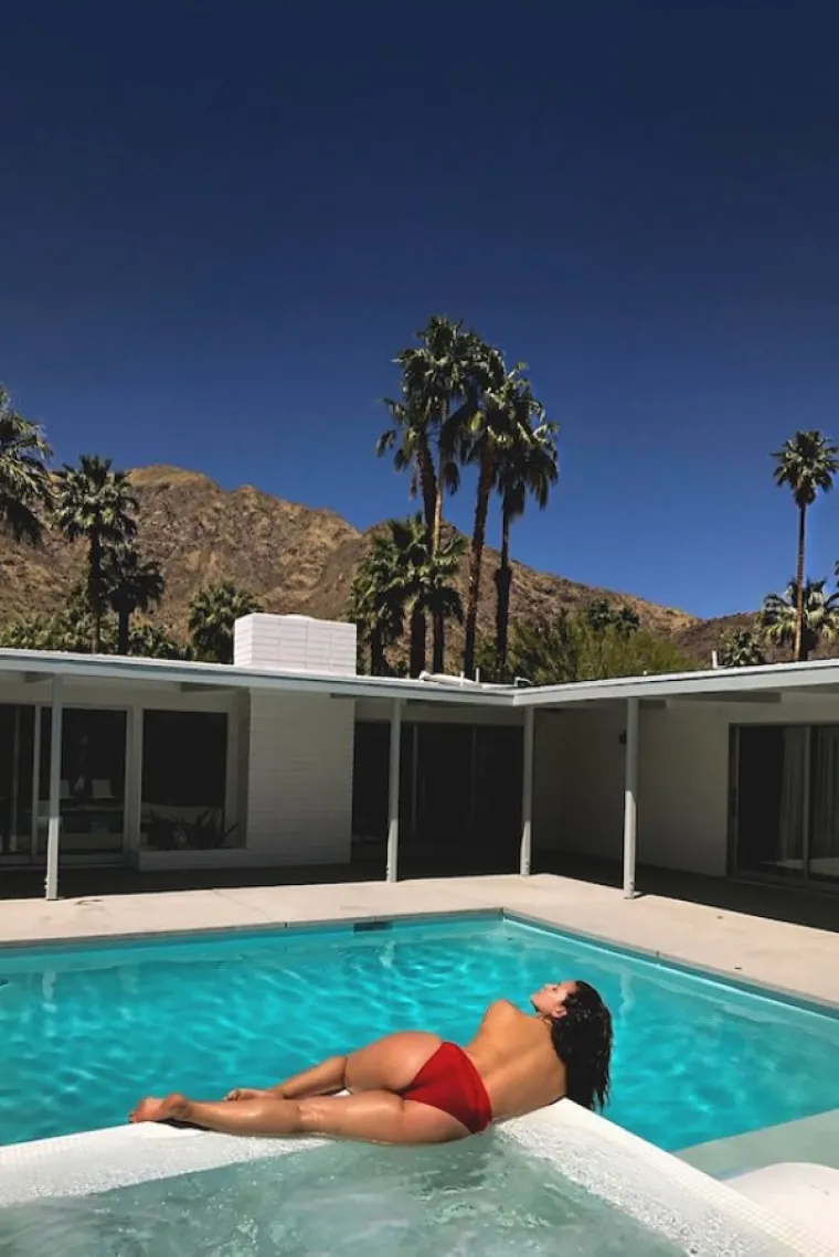 TOLIKO SEKSI DA SE MORAJU HLADITI VODOM: A onda su shvatile da to samo pogor&scaron;ava situaciju