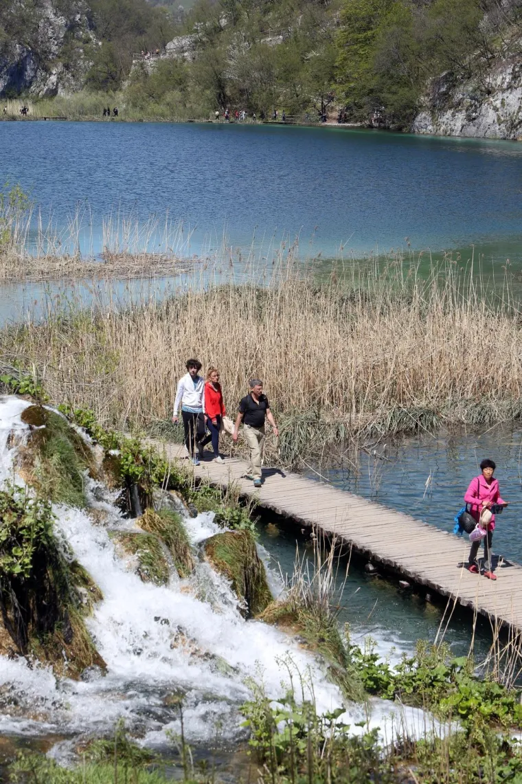 Iskoristite lijepo vrijeme i posjetite NP Plitvice: Ulaznice su ovaj tjedan znatno jeftinije, ali postoji 'kvaka'