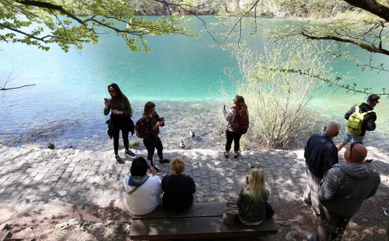 Iskoristite lijepo vrijeme i posjetite NP Plitvice: Ulaznice su ovaj tjedan znatno jeftinije, ali postoji 'kvaka'