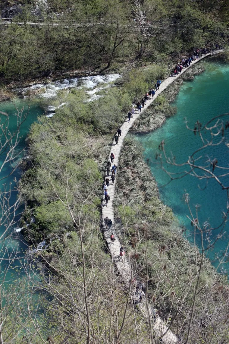 Iskoristite lijepo vrijeme i posjetite NP Plitvice: Ulaznice su ovaj tjedan znatno jeftinije, ali postoji 'kvaka'