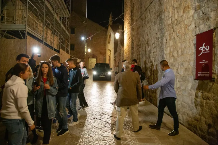 EKSKLUZIVNE FOTOGRAFIJE: Cristiano Ronaldo i lijepa Georgina uživali na večeri u luksuznom dubrovačkom restoranu