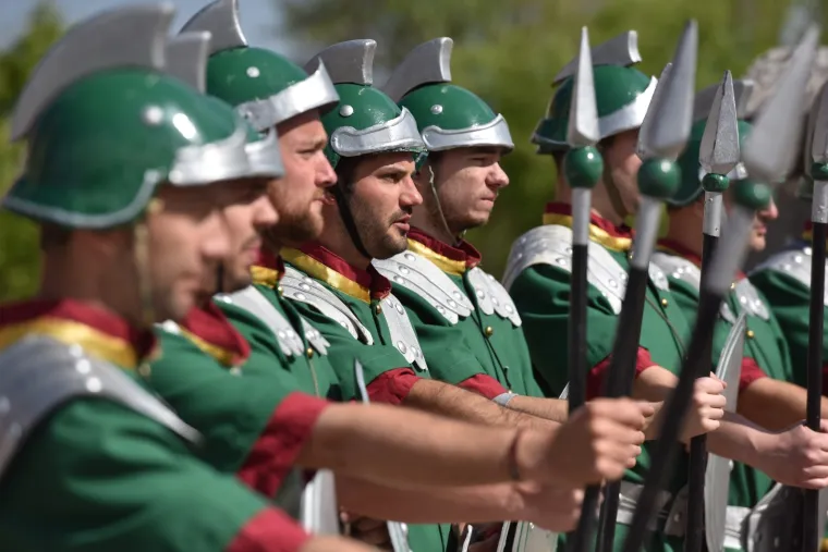 ČUVARI KRISTOVA GROBA U OKLAJU: Tradicionalni festival okupio žudije iz 34 župe