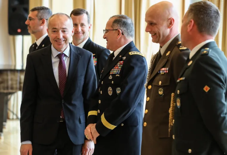 Predsjednica odlikovala glavnog američkog generala u Europi: 'On je iskreni prijatelj Hrvatske'