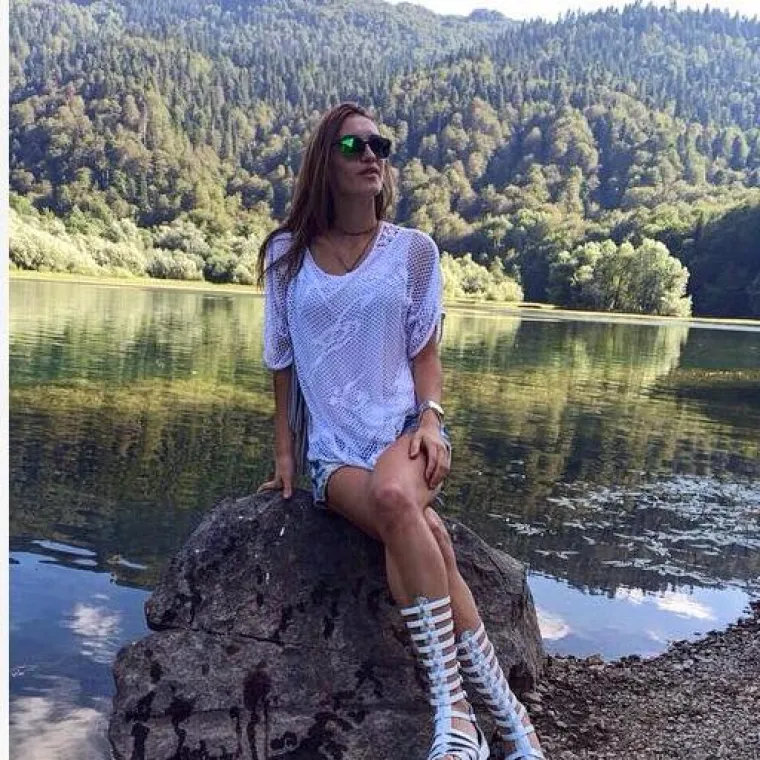 FOTO Lijepa Crnogorka potpisala za Podravku i zaludila rukometne fanove u Hrvatskoj