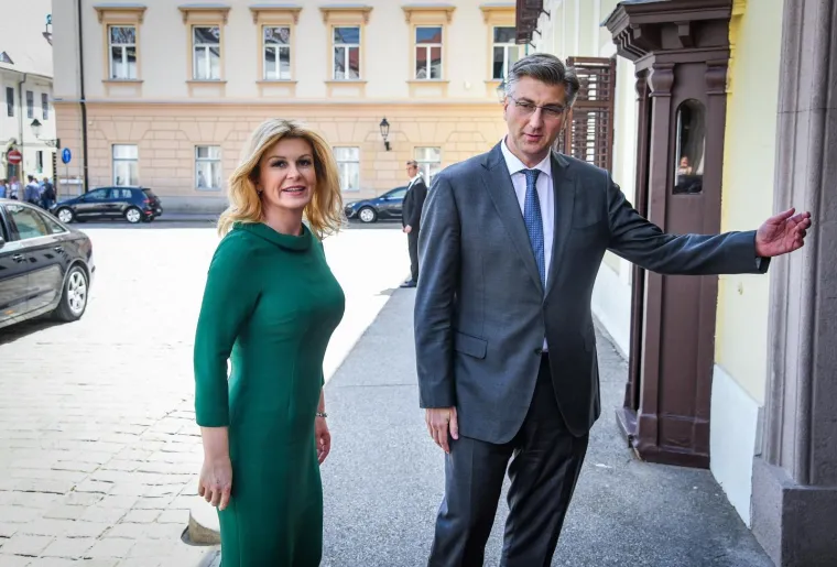 Premijer Andrej Plenković u zgradi Vlade primio je predsjednicu Kolindu Grabar-Kitarović