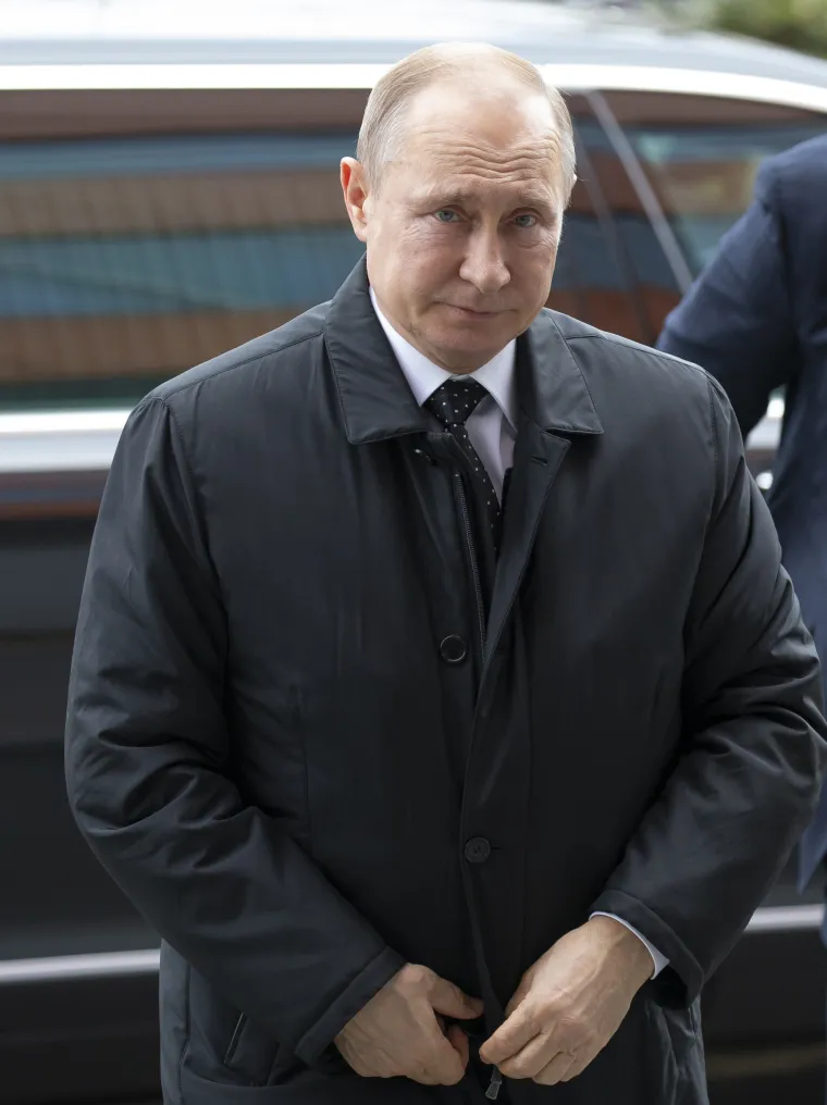 Vidno raspoloženi Putin poželio dobrodošlicu Kim Jong-Unu: 'Drago mi je vidjeti vas ovdje'