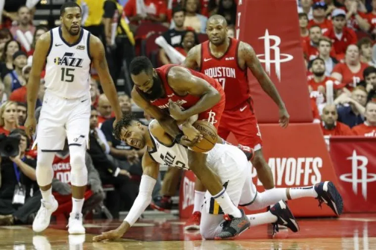 KAD DRAYMOND GREEN POLUDI: Onda ga smiruje Durant