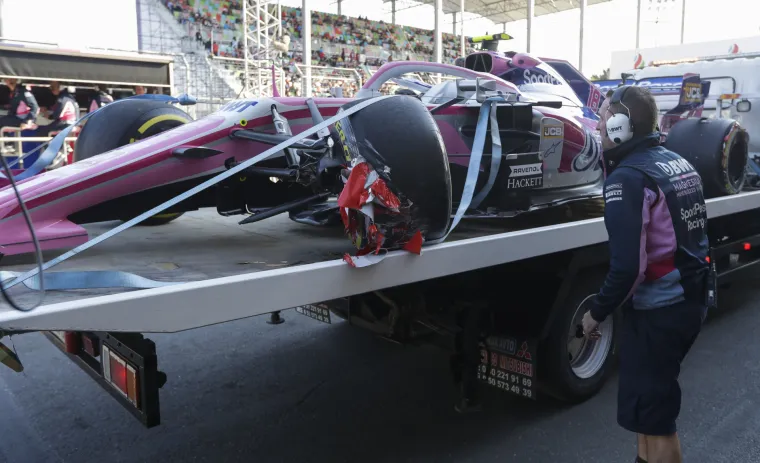 Nevjerojatan propust u Bakuu: Vozač Williamsa naletio na poklopac od šahta i razbio bolid