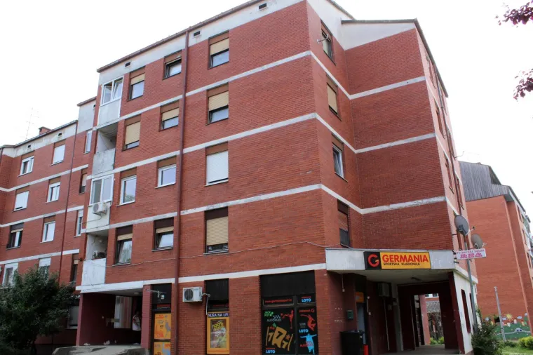 Strava u Sisku: Ovo je zgrada u kojoj je brat nožem izbo sestru