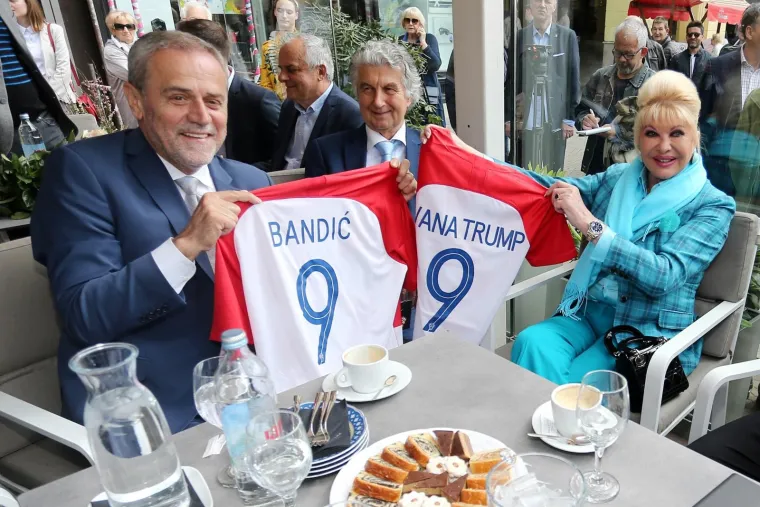Odlično raspoložena Ivana Trump s Bandićem pro&scaron;etala Zagrebom i sjela na kavu