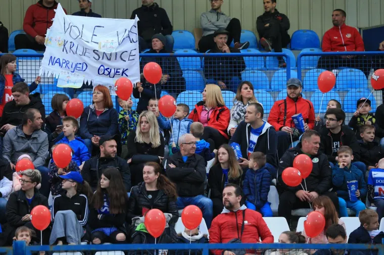 OSJETITE DA&Scaron;AK ATMOSFERE U GRADSKOM VRTU: Rovovski derbi Osijeka i Dinama