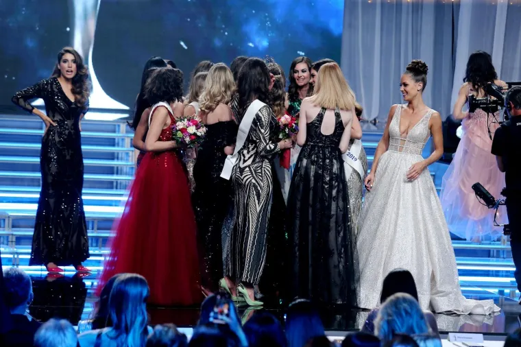 OVO JE NOVA HRVATSKA MISS UNIVERSE: Prelijepa Korčulanka očarala žiri