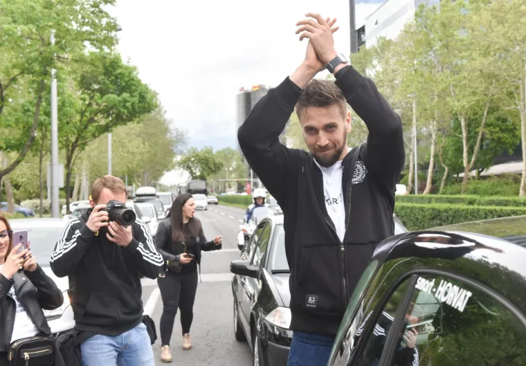 U CENTRU ZAGREBA LOVI SE NOVI SVJETSKI REKORD: Tomislav će gurati auto puna 24 sata