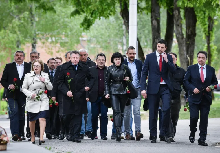 Polaganjem vijenaca SDP obilježio obljetnicu smrti Ivice Račana