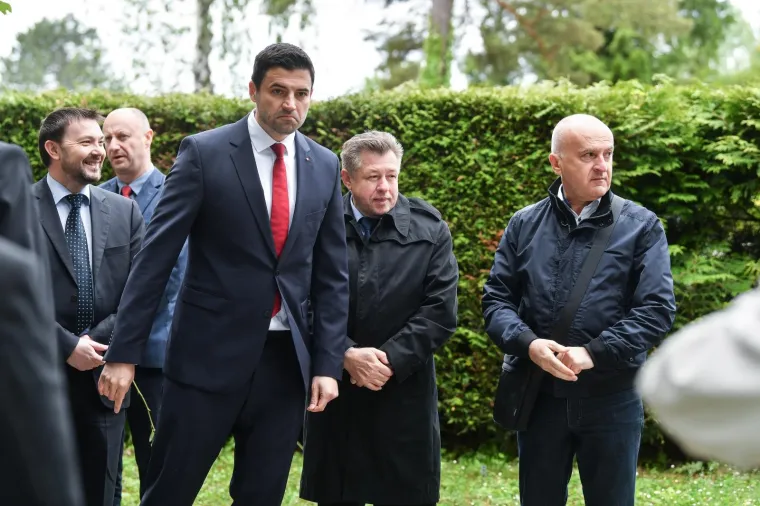 Polaganjem vijenaca SDP obilježio obljetnicu smrti Ivice Račana