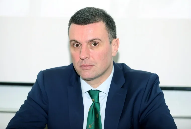 Hrvatska liječnička komora bira predsjednika: &Scaron;estero kandidata je u igri