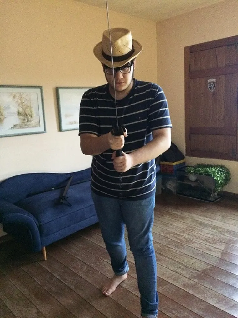 Katane, plastični pi&scaron;tolji i lažne tetovaže: 20 najvećih internet ratnika na internetima, a i &scaron;ire