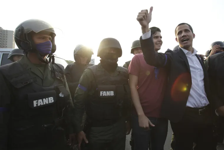 Počeo vojni puč! Guaido: 'Narod Venezuele pokrenuo je kraj uzurpacije'