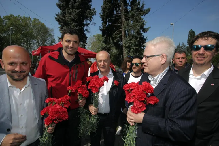 Gordan Maras, Davor Bernardić, Fred Matić i Ivo Josipović na proslavi u Zagrebu