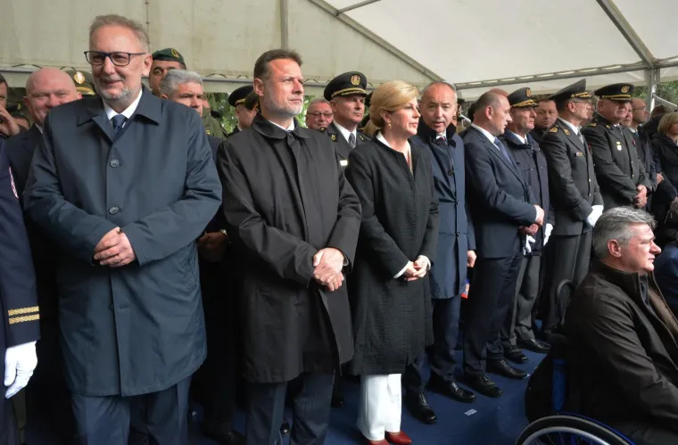 Je li bilo primjereno? Grabar-Kitarović iznenadila izdanjem na obljetnici Bljeska. A onda se ipak predomislila...