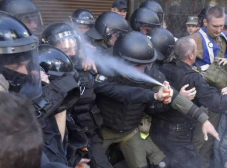 MOŽE NAS SPASITI SAMO PRIRODNA KATASTROFA KOJA ĆE POBRISATI POLA POPULACIJE: Imamo i dokaze